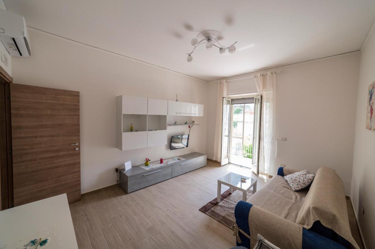 Osolemiohouse Lägenhet Minori Exteriör bild