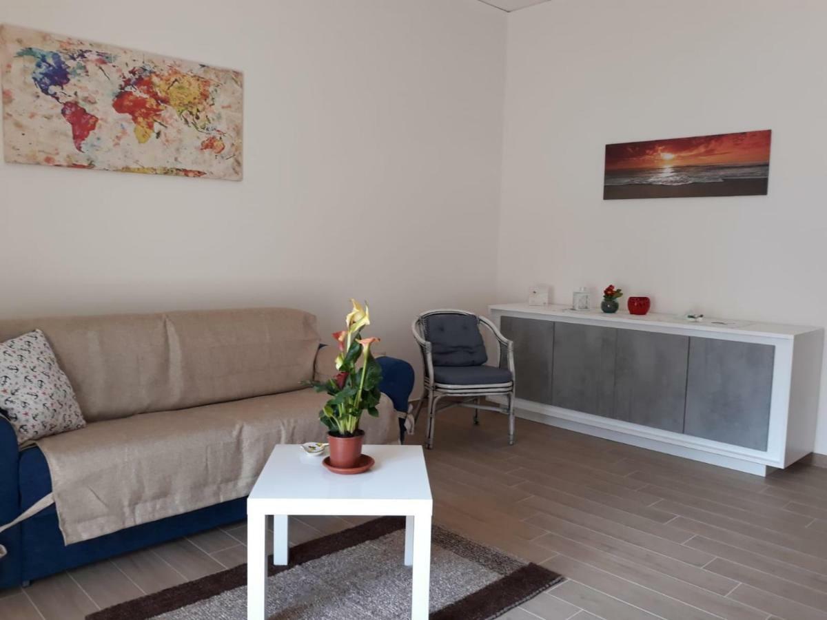 Osolemiohouse Lägenhet Minori Exteriör bild